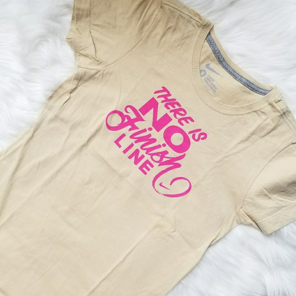 NIKE There's No Finish Line Graphic Cream Tee with Hot Pink Print small